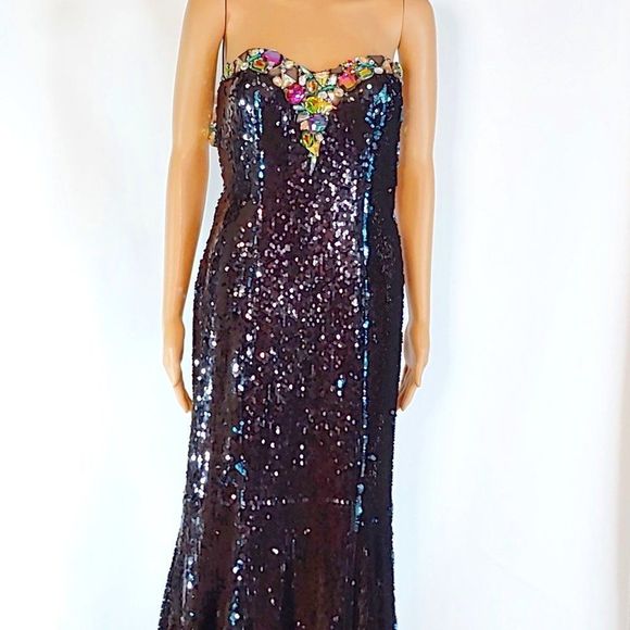 Alyce Paris Dresses & Skirts - NWOT Alyce Paris Black Sequined Formal Gown
